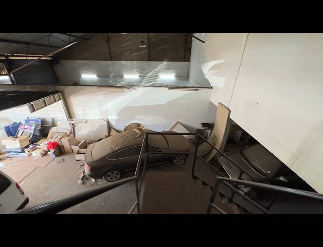 250M² WAREHOUSE TO LET IN ISANDO